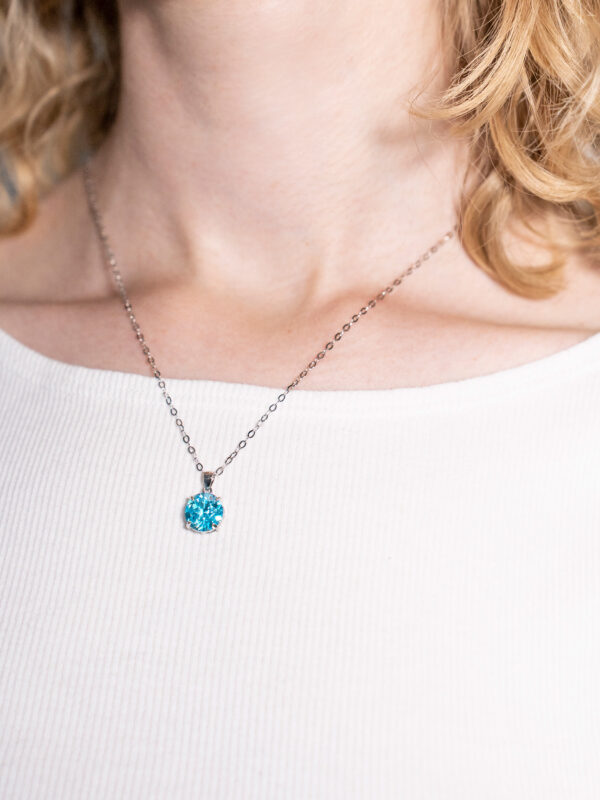 SOLITAIRE DIAMOND SILVER NECKLACE - AQUA - Image 3