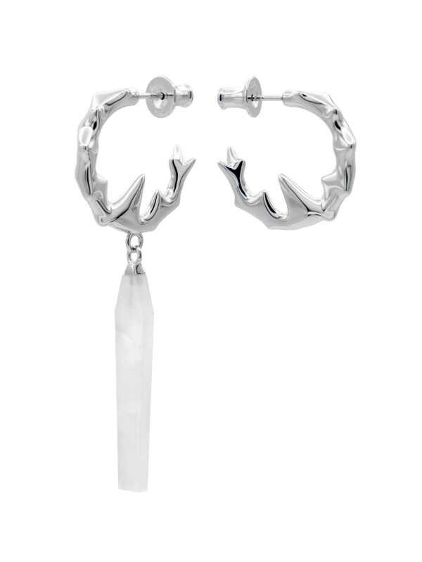 CHIKHAI ASYMMETRICAL HOOP - PEARLY DROP - RHODIUM