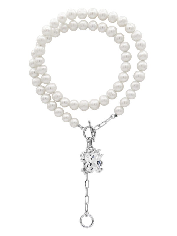 KYENAY PEARL NECKLACE WITH CLEAR GEM