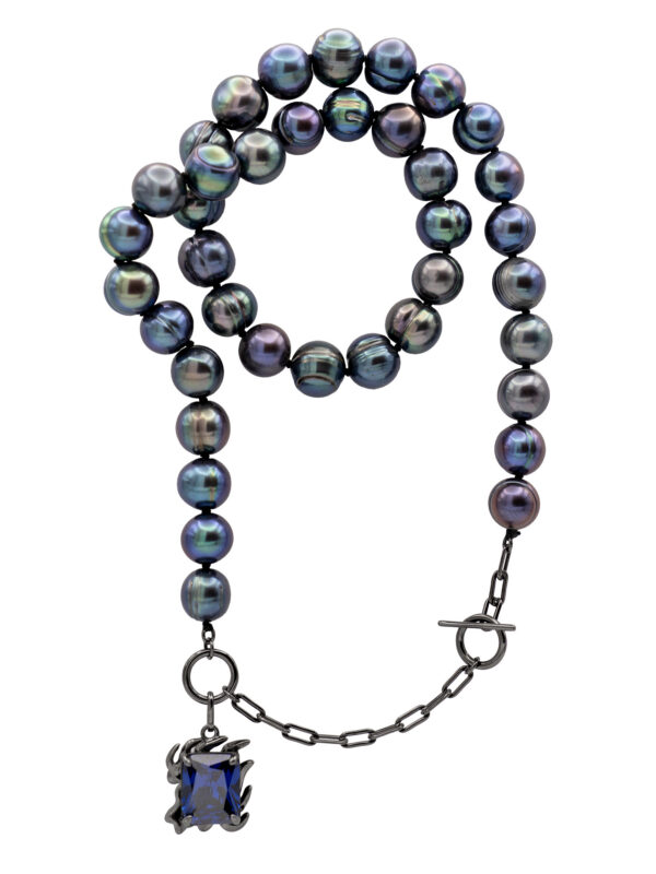 GRAND ORPHEUS BLACK PEARL NECKLACE WITH MIDNIGHT BLUE GEM